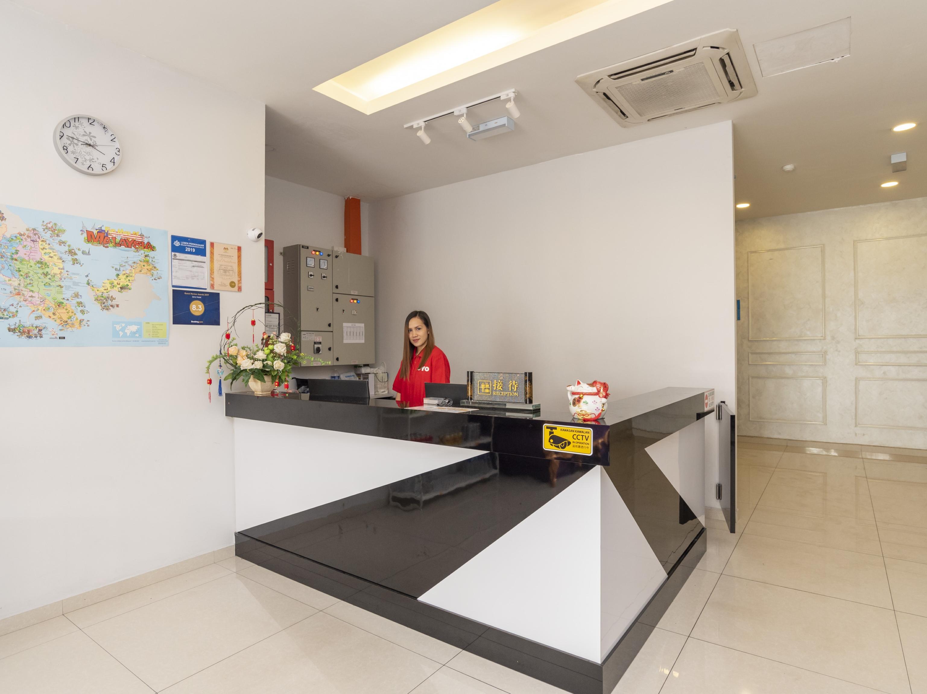 Oyo89423泽兹酒店 古来 外观 照片