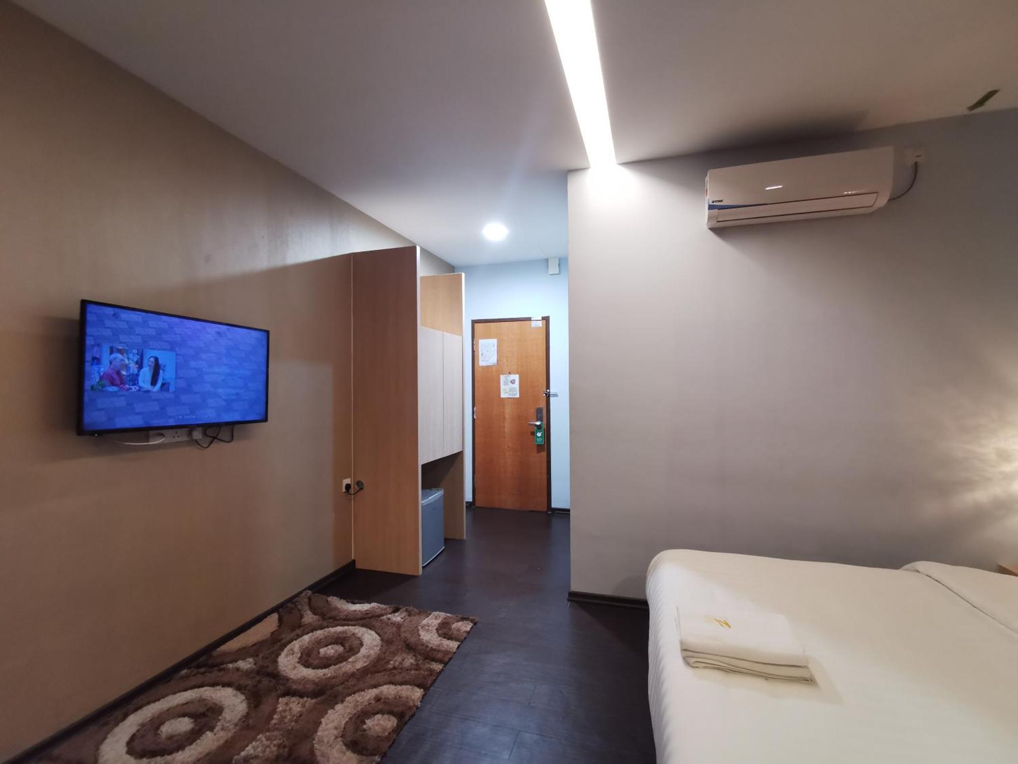 Oyo89423泽兹酒店 古来 外观 照片
